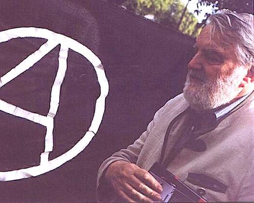 Archivo:001 Bayer.jpg